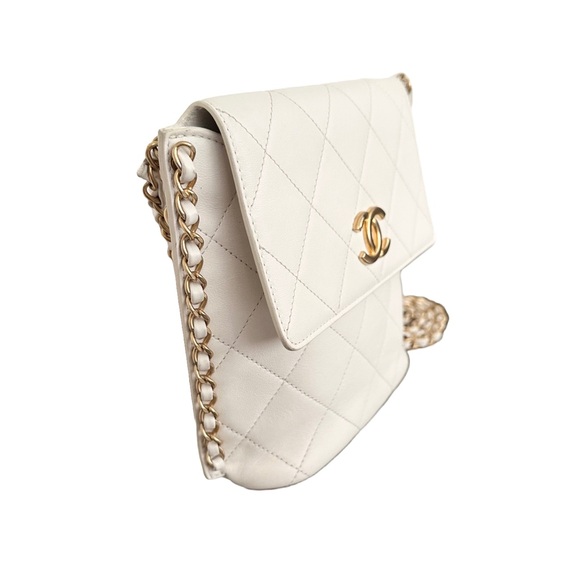 CHANEL Quilted Calfskin Chain Flap Hobo Small Ivory White Gold - Picture 2 of 16